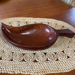 Vintage 70’s Mahogany Wooden Leaf Shaped Dark Reddish Brown Serving Bowl Dish